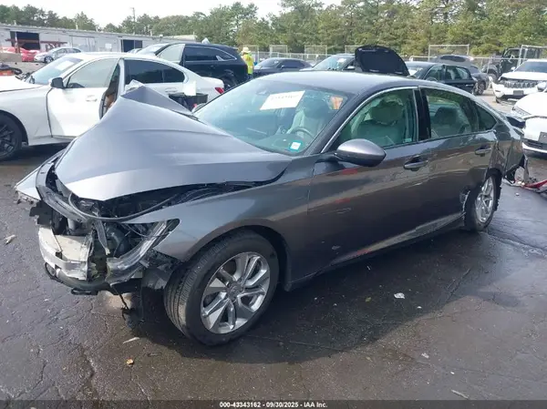 1HGCV1F11JA117989 2018 HONDA ACCORD - Image 2
