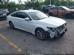 1HGCV1F11JA139524 2018 HONDA ACCORD