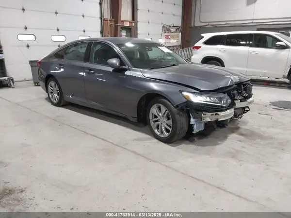 1HGCV1F11JA155755 2018 HONDA ACCORD - Image 1