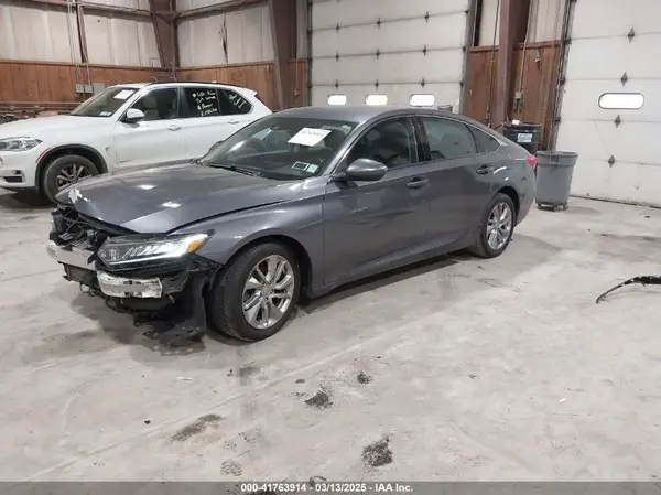 1HGCV1F11JA155755 2018 HONDA ACCORD - Image 2