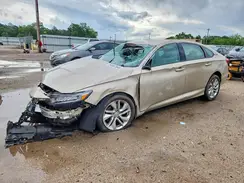 1HGCV1F11JA162401 2018 HONDA ACCORD