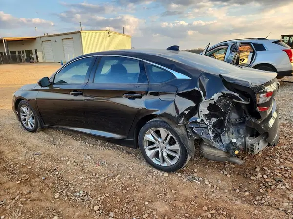 1HGCV1F11JA176427 2018 HONDA ACCORD - Image 2