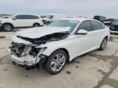 1HGCV1F11JA184415 2018 HONDA ACCORD