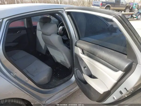 1HGCV1F11JA200533 2018 HONDA ACCORD - Image 8