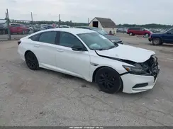 1HGCV1F11JA205361 2018 HONDA ACCORD