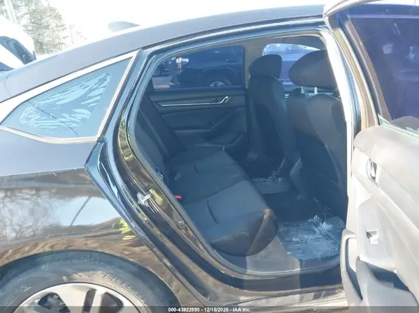 1HGCV1F11JA206011 2018 HONDA ACCORD - Image 8