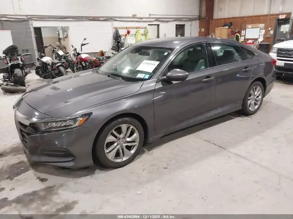 1HGCV1F11JA216022 2018 HONDA ACCORD - Image 2