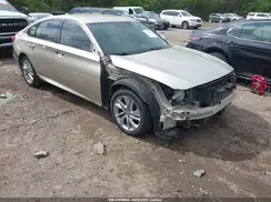 1HGCV1F11JA229188 2018 HONDA ACCORD