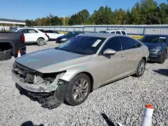 1HGCV1F11JA231538 2018 HONDA ACCORD