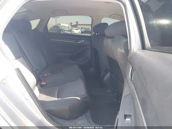 1HGCV1F11JA231572 2018 HONDA ACCORD - Image 8