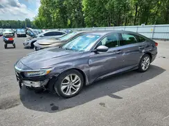 1HGCV1F11JA233015 2018 HONDA ACCORD