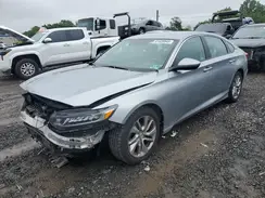 1HGCV1F11JA233483 2018 HONDA ACCORD
