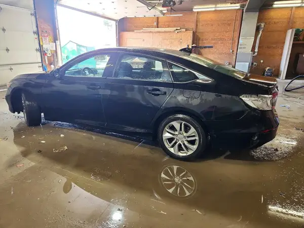 1HGCV1F11JA233550 2018 HONDA ACCORD - Image 2