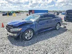 1HGCV1F11JA233662 2018 HONDA ACCORD