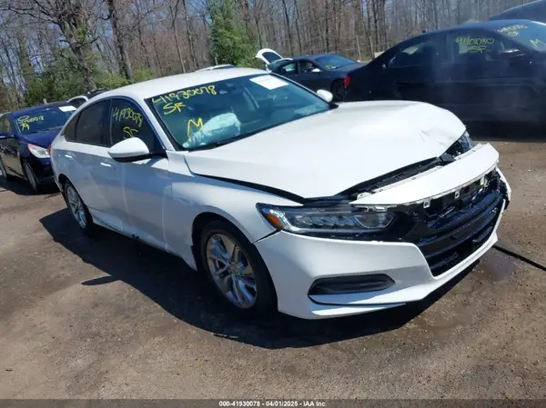 1HGCV1F11JA237677 2018 HONDA ACCORD - Image 1