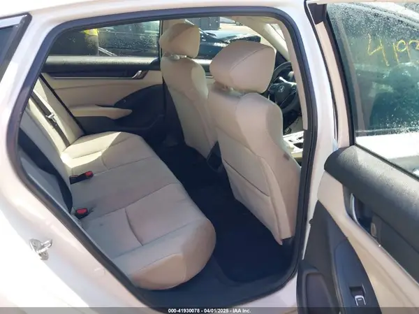 1HGCV1F11JA237677 2018 HONDA ACCORD - Image 8