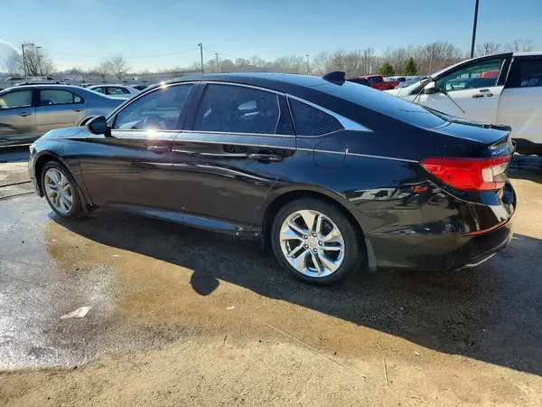 1HGCV1F11JA245942 2018 HONDA ACCORD - Image 2