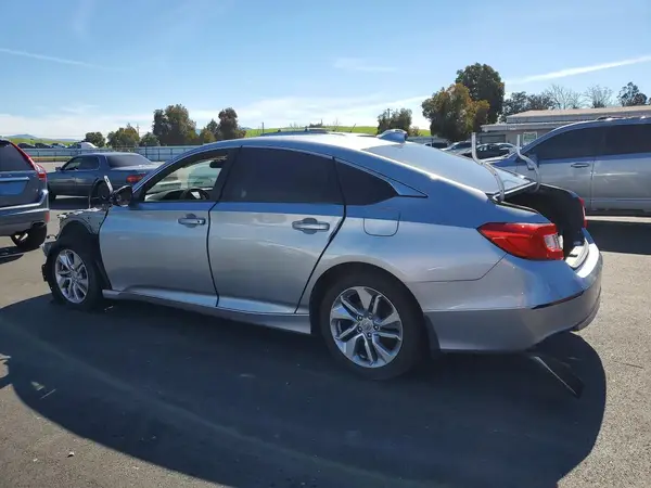 1HGCV1F11JA249781 2018 HONDA ACCORD - Image 2