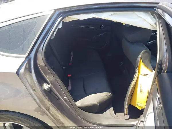 1HGCV1F11JA257170 2018 HONDA ACCORD - Image 8