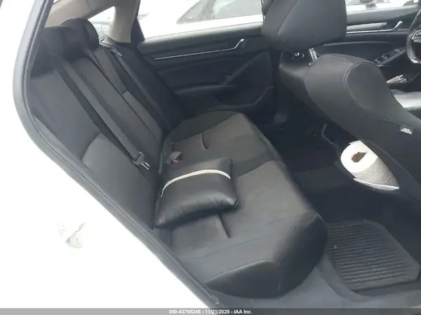 1HGCV1F11JA260330 2018 HONDA ACCORD - Image 8