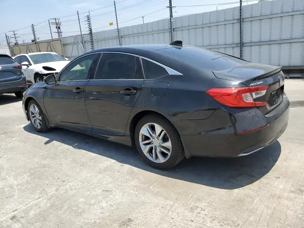 1HGCV1F11JA266399 2018 HONDA ACCORD - Image 2