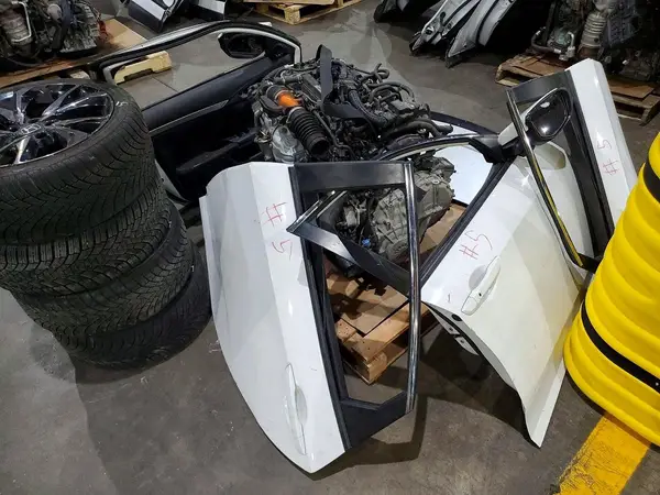 1HGCV1F11JA801246 2018 HONDA ACCORD - Image 2