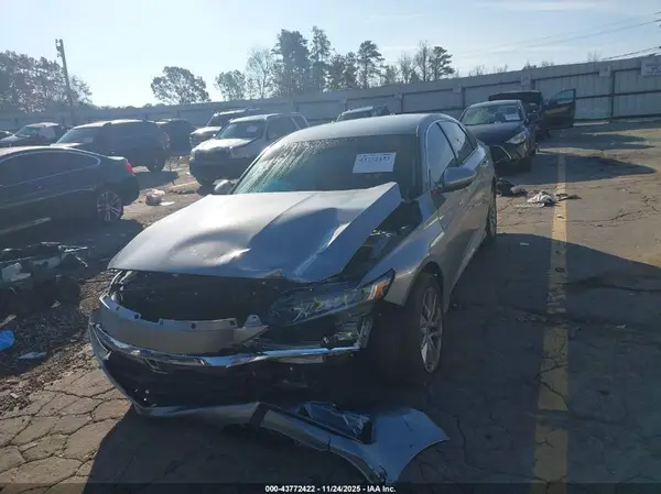 1HGCV1F11KA003587 2019 HONDA ACCORD - Image 2