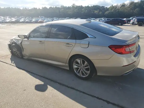 1HGCV1F11KA006117 2019 HONDA ACCORD - Image 2
