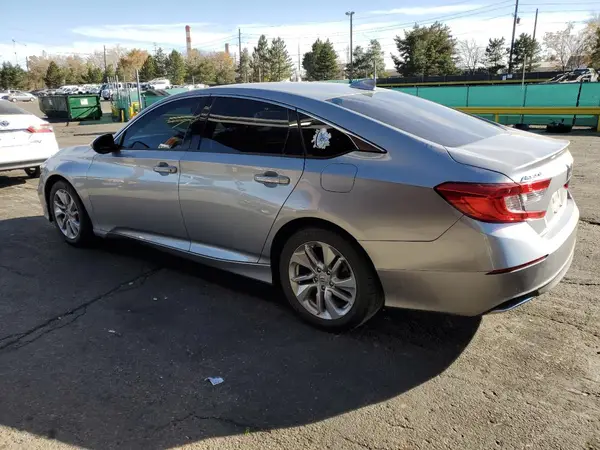 1HGCV1F11KA015075 2019 HONDA ACCORD - Image 2
