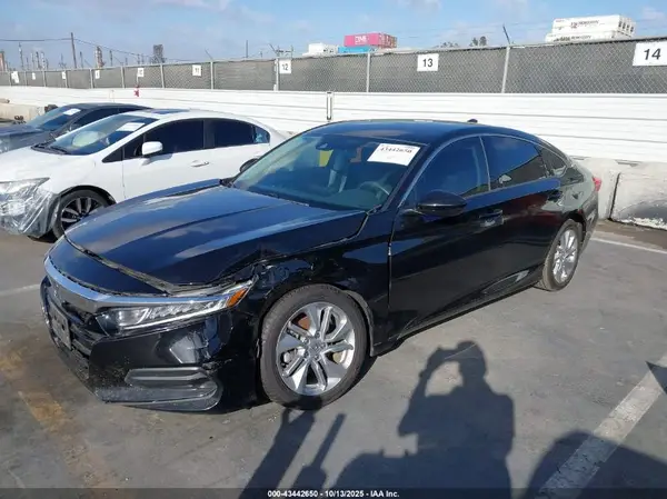 1HGCV1F11KA032152 2019 HONDA ACCORD - Image 2