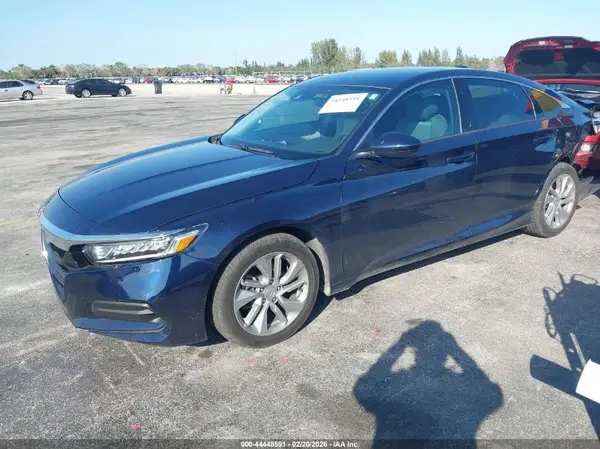 1HGCV1F11KA043989 2019 HONDA ACCORD - Image 2