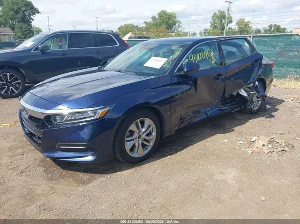 1HGCV1F11KA052157 2019 HONDA ACCORD - Image 2