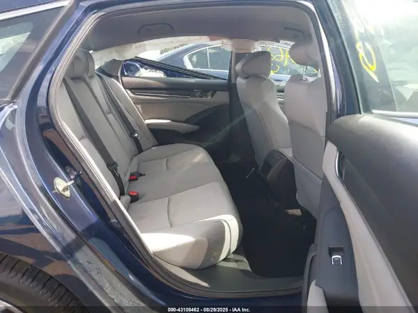 1HGCV1F11KA052157 2019 HONDA ACCORD - Image 8