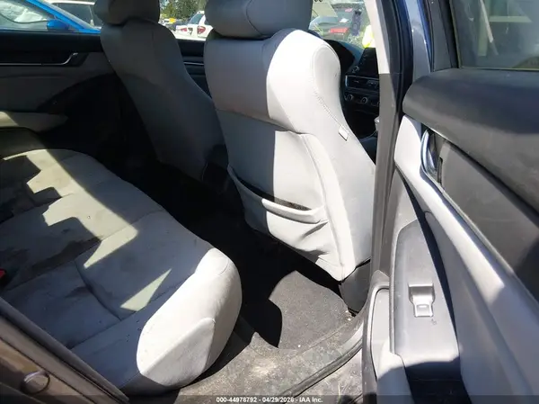1HGCV1F11KA058413 2019 HONDA ACCORD - Image 8