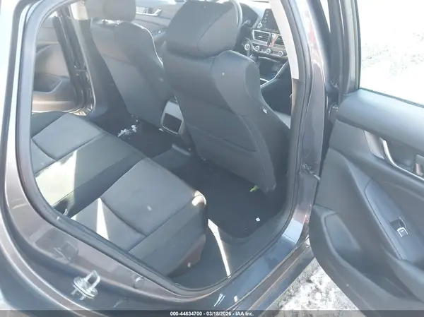 1HGCV1F11KA068407 2019 HONDA ACCORD - Image 8