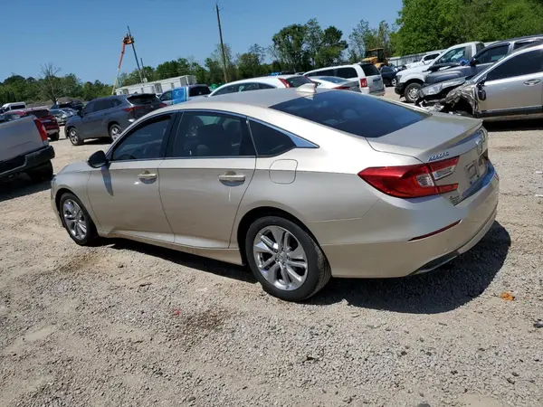 1HGCV1F11KA098894 2019 HONDA ACCORD - Image 2