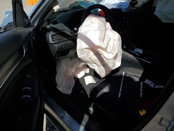 1HGCV1F11KA102149 2019 HONDA ACCORD - Image 8