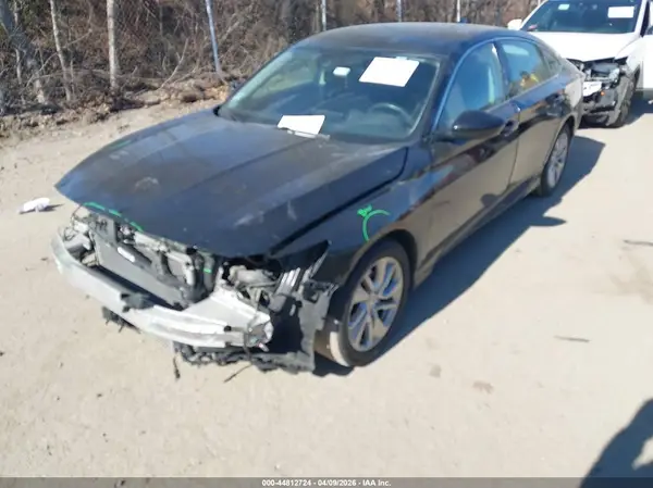 1HGCV1F11KA102278 2019 HONDA ACCORD - Image 2