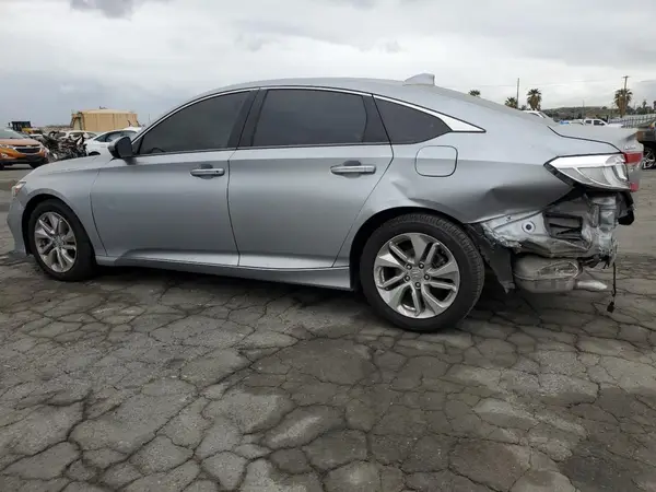 1HGCV1F11KA103057 2019 HONDA ACCORD - Image 2