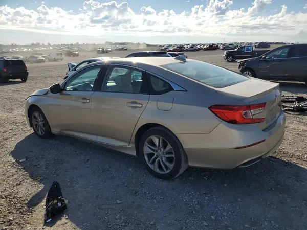 1HGCV1F11KA124894 2019 HONDA ACCORD - Image 2