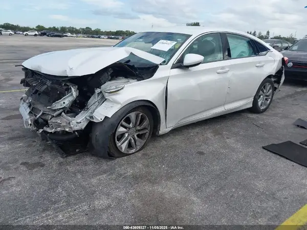 1HGCV1F11KA125155 2019 HONDA ACCORD - Image 2
