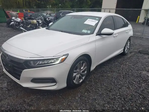 1HGCV1F11KA147267 2019 HONDA ACCORD - Image 2