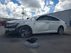 1HGCV1F11KA169673 2019 HONDA ACCORD