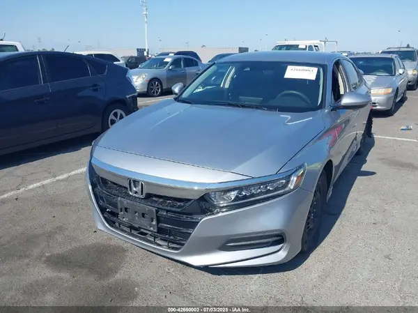1HGCV1F11LA045047 2020 HONDA ACCORD - Image 2