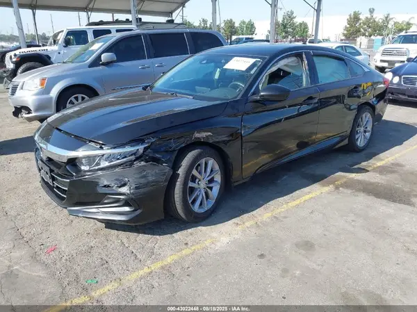 1HGCV1F11MA002264 2021 HONDA ACCORD - Image 2