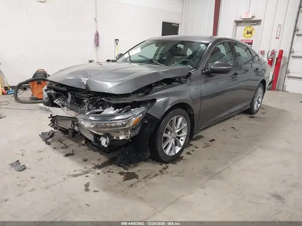 1HGCV1F11MA095271 2021 HONDA ACCORD - Image 2