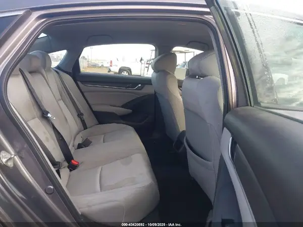 1HGCV1F12JA013334 2018 HONDA ACCORD - Image 8