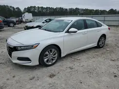 1HGCV1F12JA022843 2018 HONDA ACCORD
