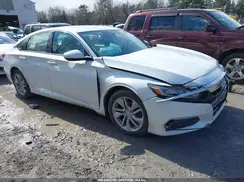 1HGCV1F12JA032496 2018 HONDA ACCORD