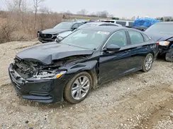 1HGCV1F12JA055034 2018 HONDA ACCORD